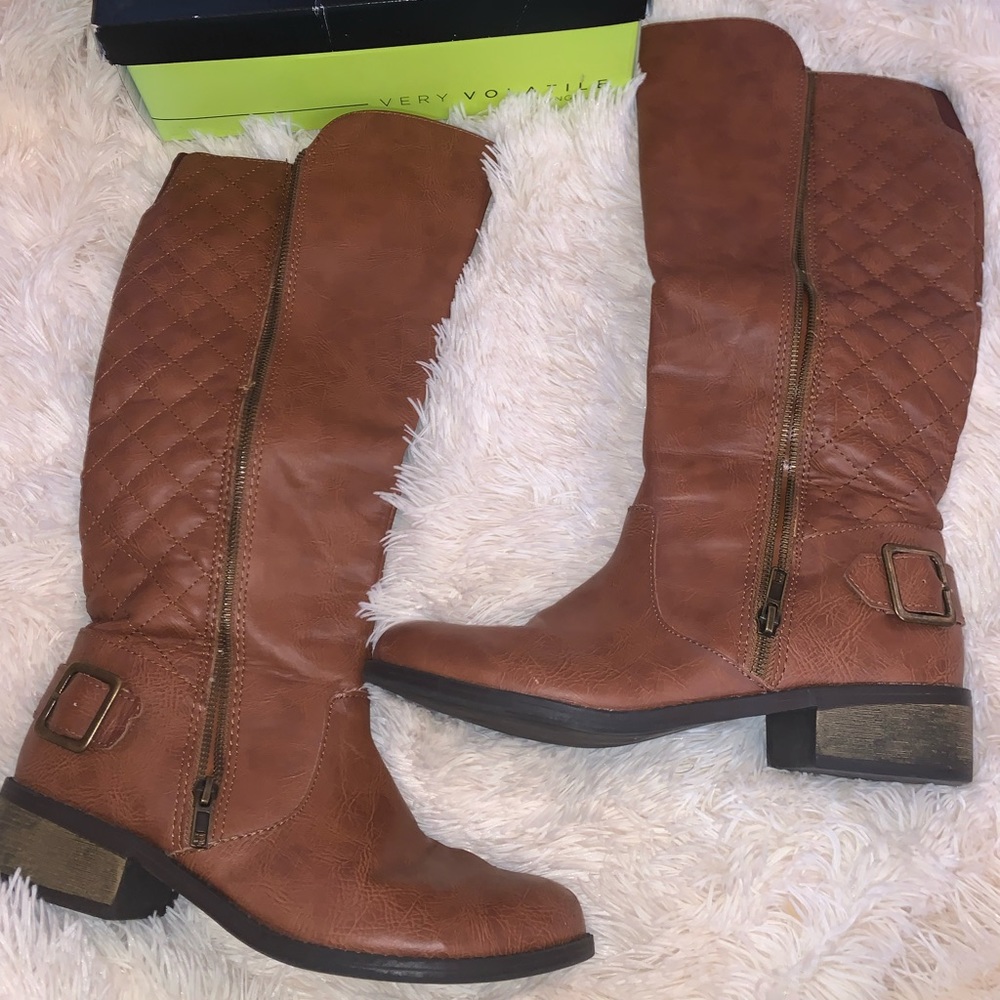 Arizona jean company boots worn once
